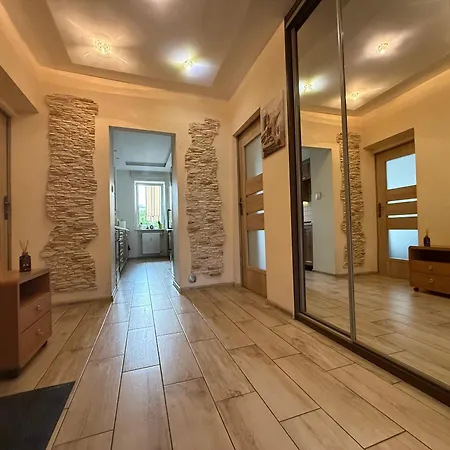 Chocisza Moonsky בית אירוח פוזנן